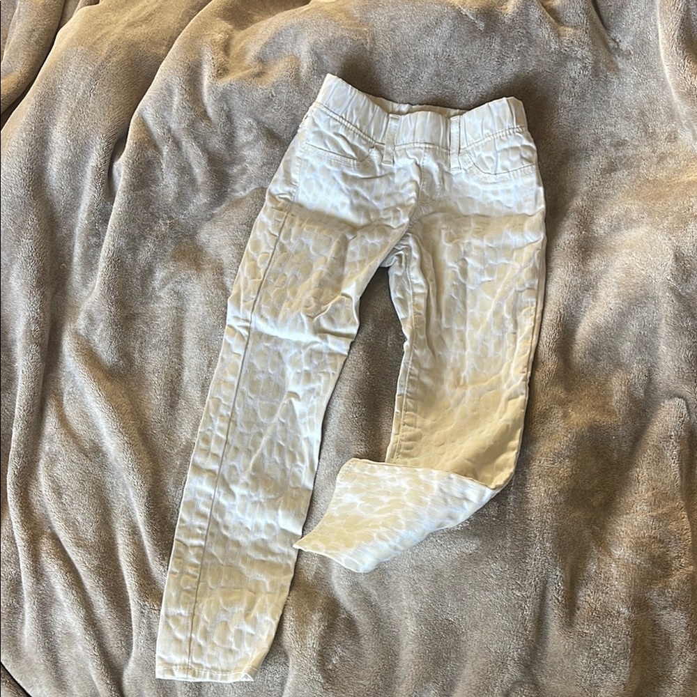 GAP Kids White Patterned Casual Bottoms